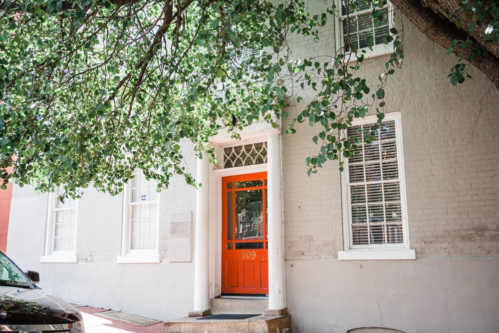 Hanover Apartments #6 + #8 combined — 2BR/2BA for larger groups, Fredericksburg Historic District