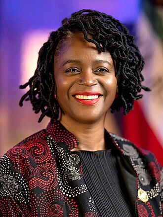 Lola Smallwood-Cuevas