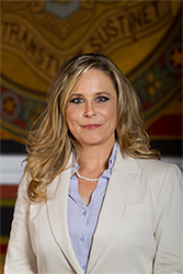Cara Pavalock-D'Amato