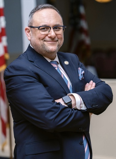 Michael Novakhov