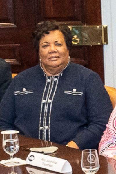 Yvonne Davis